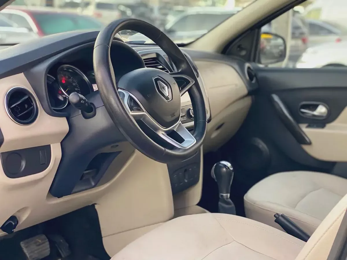 Renault Symbol 2019 silver-11-11