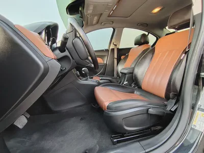 Chevrolet Cruze 2016 GCC FULL Option Top With Navigation Premium Condition 4 Cylinder Sedan-6