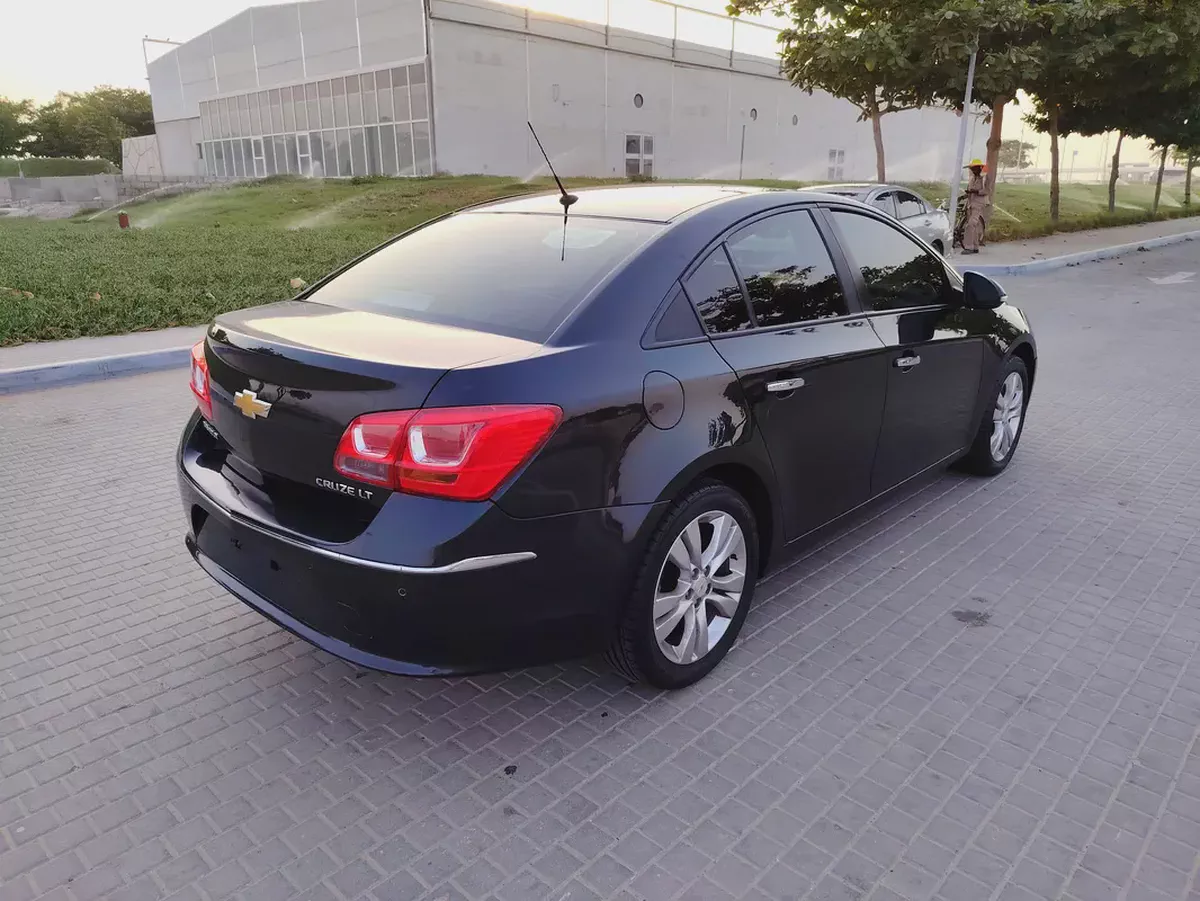 Chevrolet Cruze 2016 GCC FULL Option Top With Navigation Premium Condition 4 Cylinder Sedan-11-11