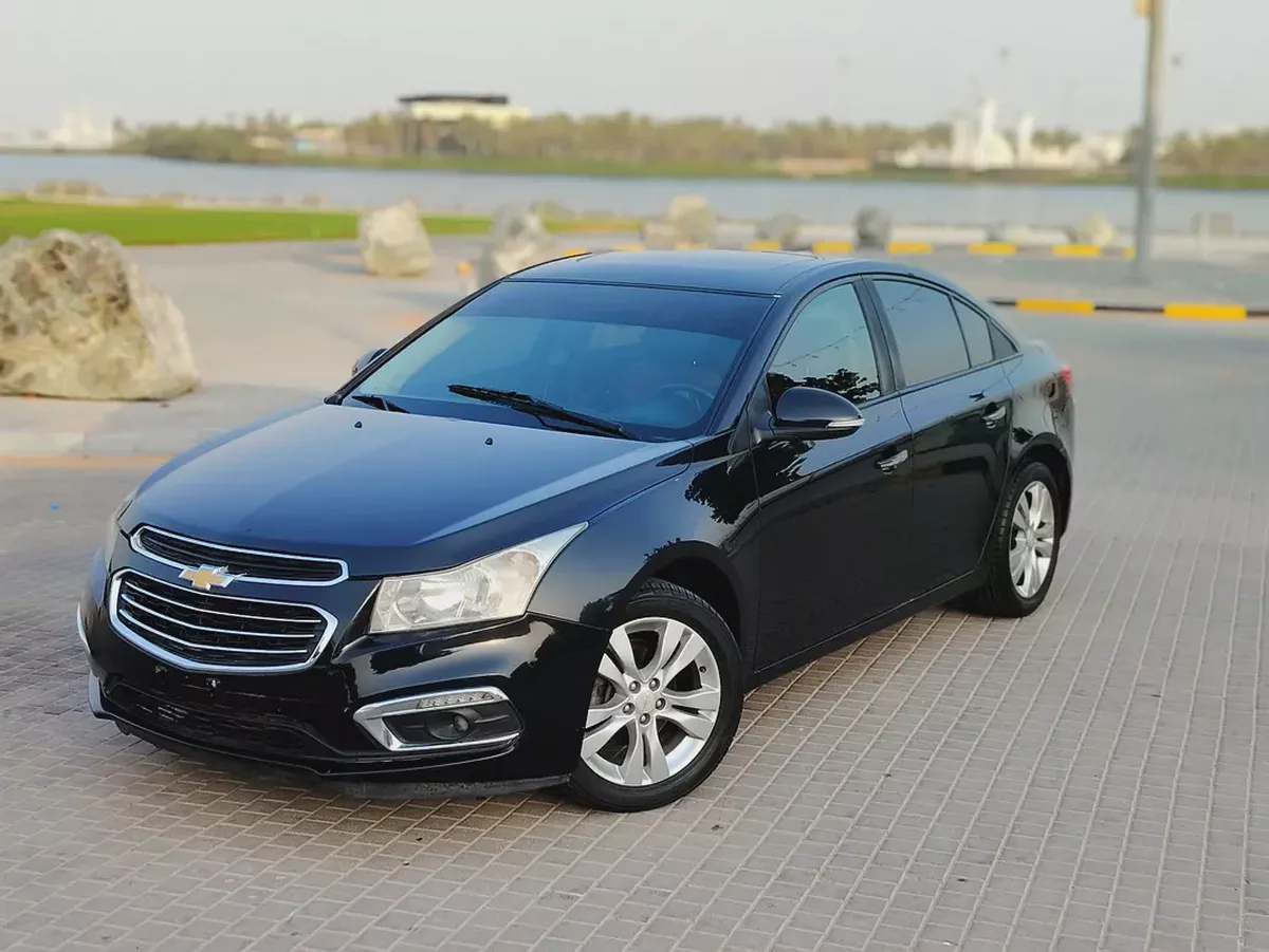 Chevrolet Cruze 2016 GCC FULL Option Top With Navigation Premium Condition 4 Cylinder Sedan