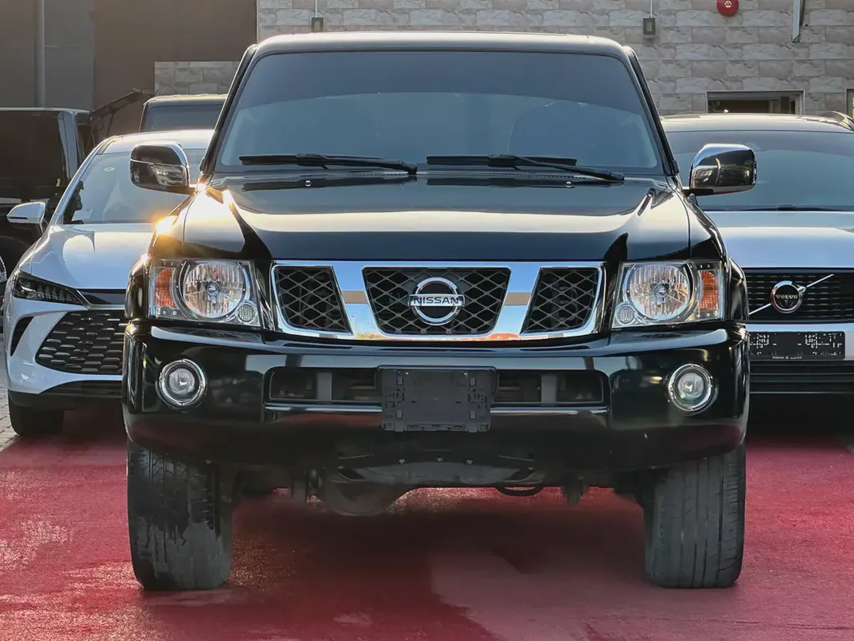 Nissan Patrol Safari 2021 GCC Specs Manual Transmission
