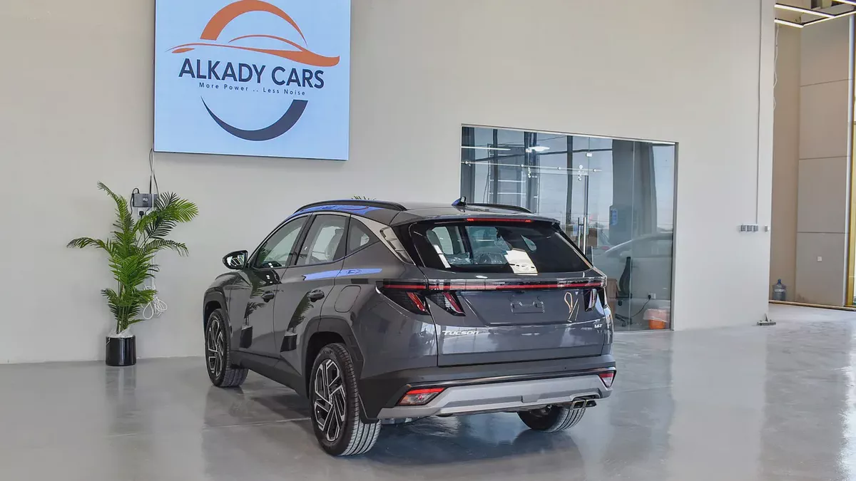 Brand New 2025 Hyundai Tucson GLS | GCC Specs | Zero km-13-13