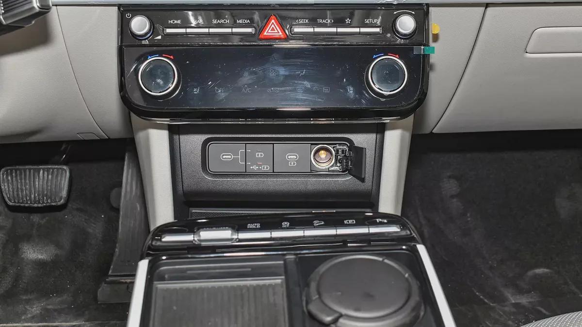 Brand New 2025 Hyundai Tucson GLS | GCC Specs | Zero km-18-18