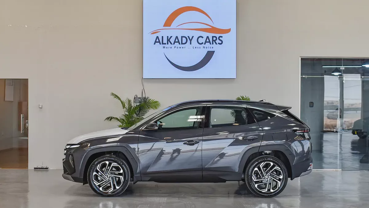 Brand New 2025 Hyundai Tucson GLS | GCC Specs | Zero km-1-1