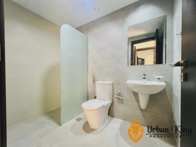PRIME LOCATION/ BRAND NEW / READY TO MOVE-11