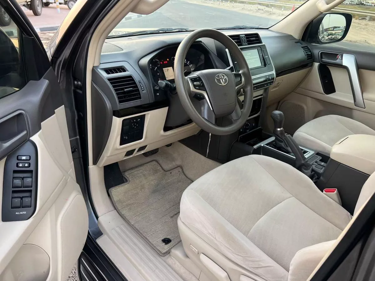 Toyota Prado TX-L 2022 Toyota Prado TX 2.7L V4- AWD 4x4 - No accident  - 2 key Rear  Sensor --9-0