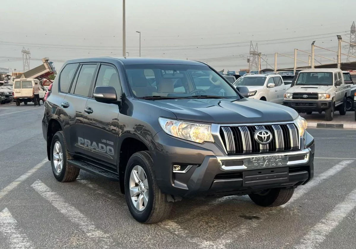 Toyota Prado TX-L 2022 Toyota Prado TX 2.7L V4- AWD 4x4 - No accident - 2 key Rear Sensor -