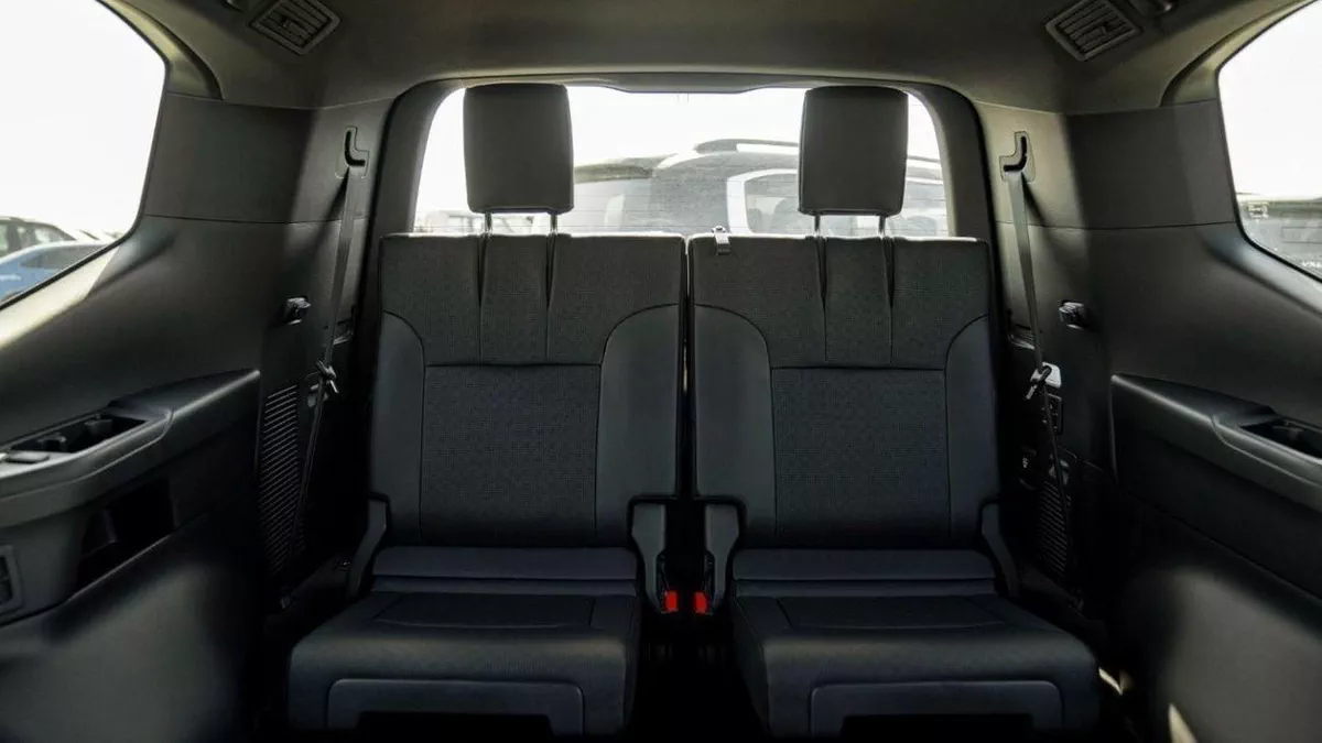 Toyota Land Cruiser VX LC300 VX 3.5P AT MY2025 – BLACK-18-0