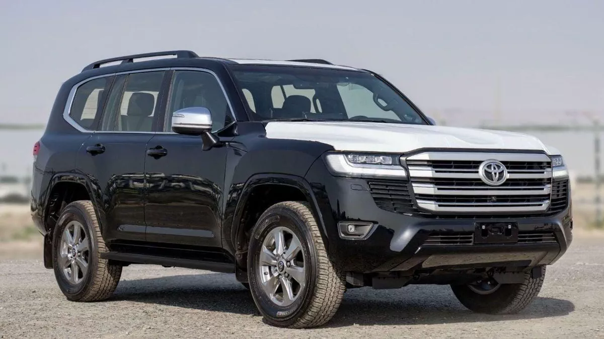 Toyota Land Cruiser VX LC300 VX 3.5P AT MY2025 – BLACK
