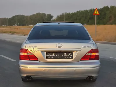 2005 Lexus LS 430 1/2 Ultra - American Specs - Excellent Condition-3