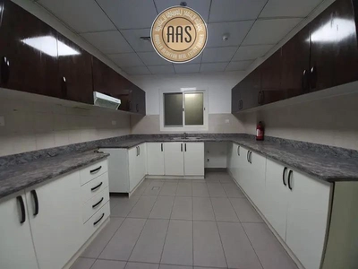 In prime location Chiller free luxurious huge 2bhk with all amenities-15