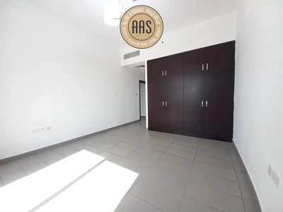 In prime location Chiller free luxurious huge 2bhk with all amenities-2