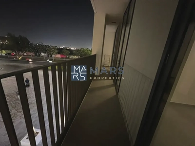 Spacious 1 bedroom | Semi Close Kitchen | Balcony |-9
