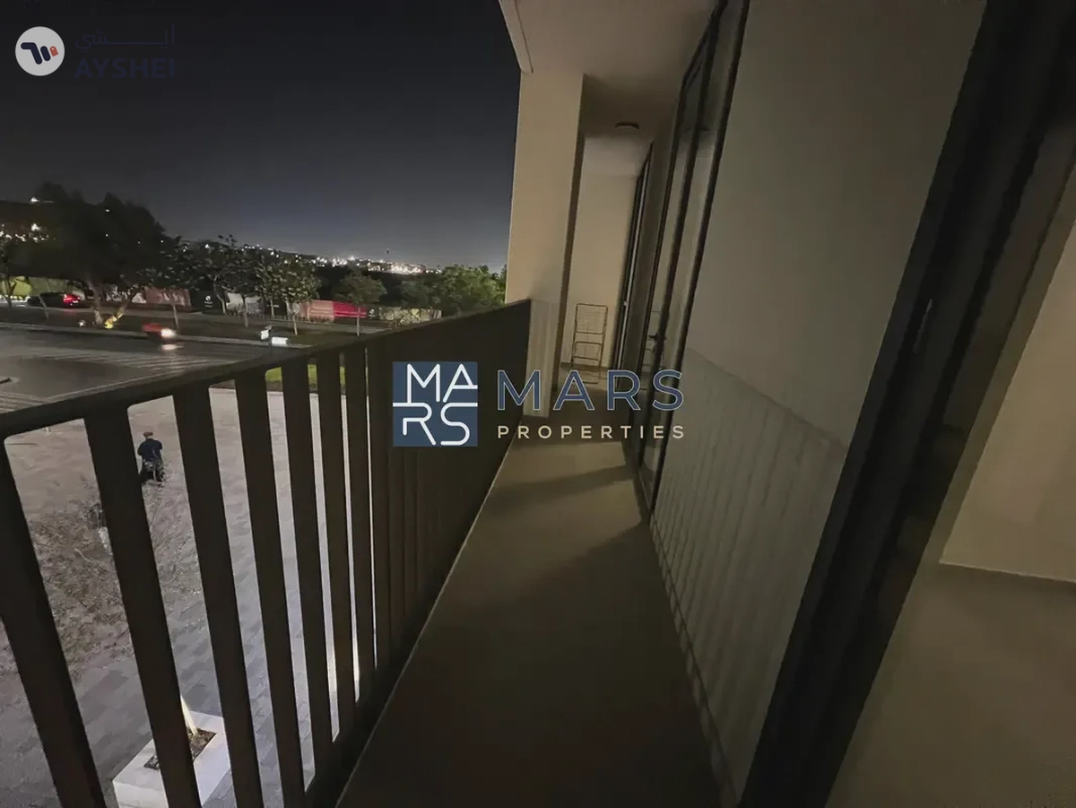 Spacious 1 bedroom | Semi Close Kitchen | Balcony |-9-9