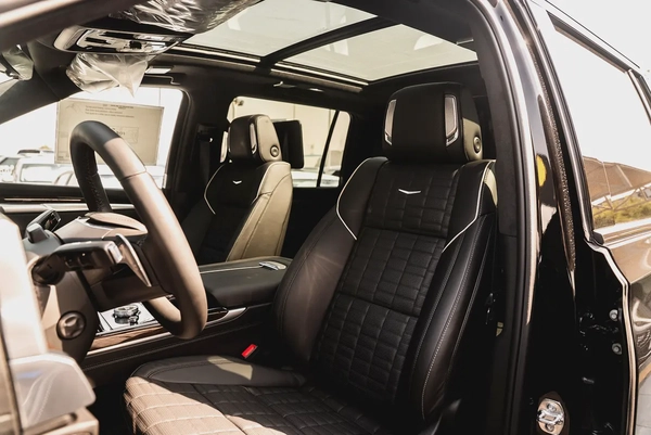 Cadillac Escalade ESV Sport Platinum 6.2L V8 4WD 2026 Brand New American Specs