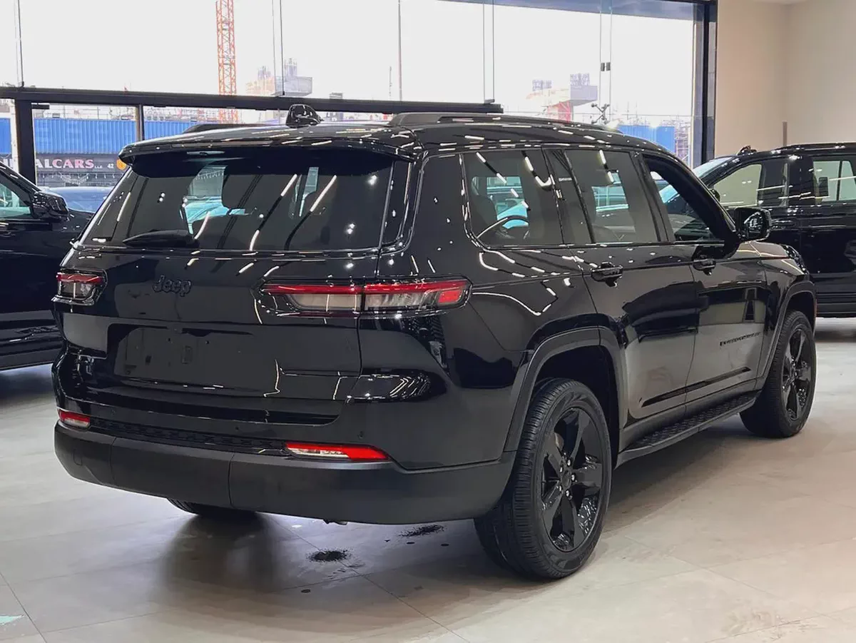!! 2024!! Jeep | Grand Cherokee L | GCC | Under Warranty | Immaculate Condition | 46000 Driven-2-2
