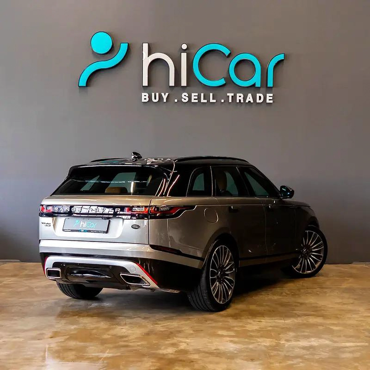 AED 2,572 P.M • 0% Downpayment • Velar P380 HSE R-Dynamic • 1 Year Warranty-10-10