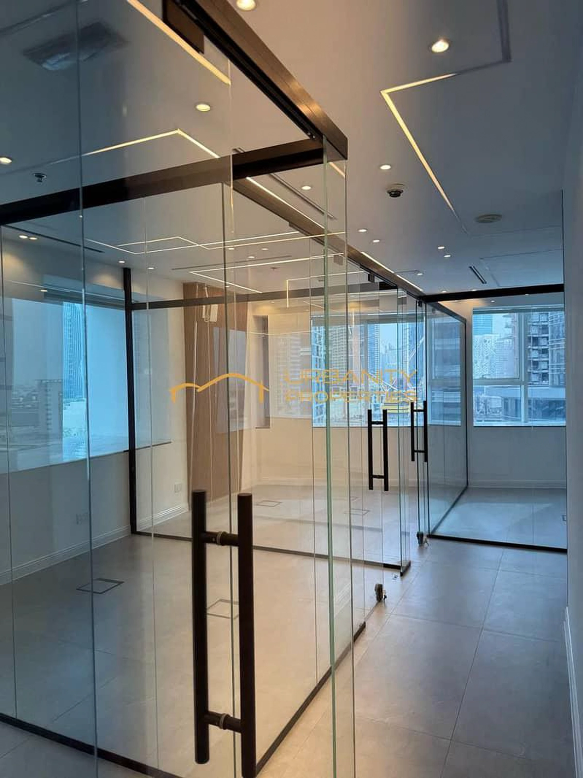 Fully Fitted Office | Prime Business Bay-8-8