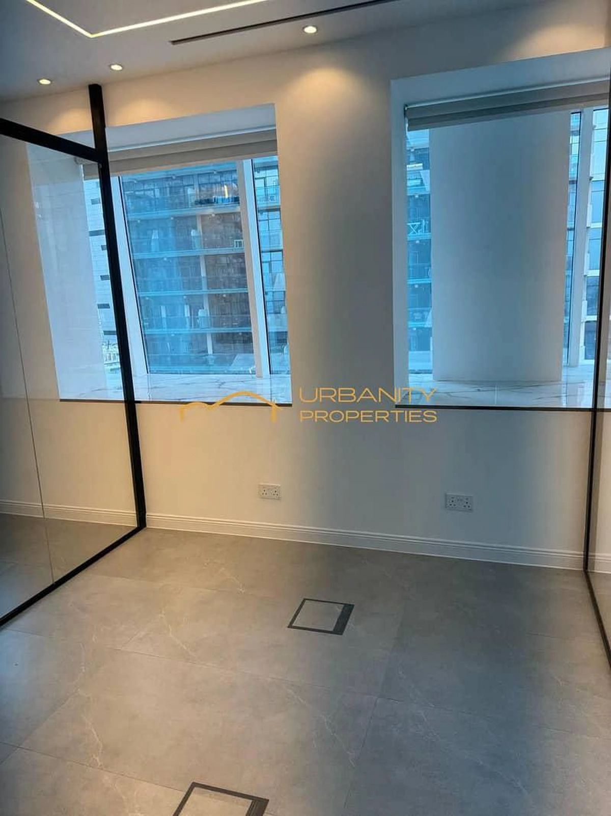 Fully Fitted Office | Prime Business Bay-4-4