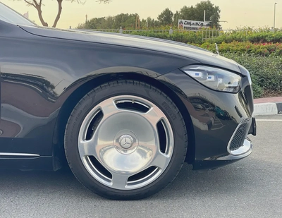 2022 Mercedes Maybach S 580-7