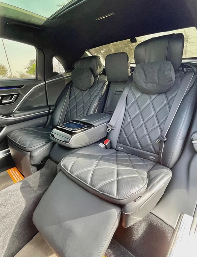 2022 Mercedes Maybach S 580-13