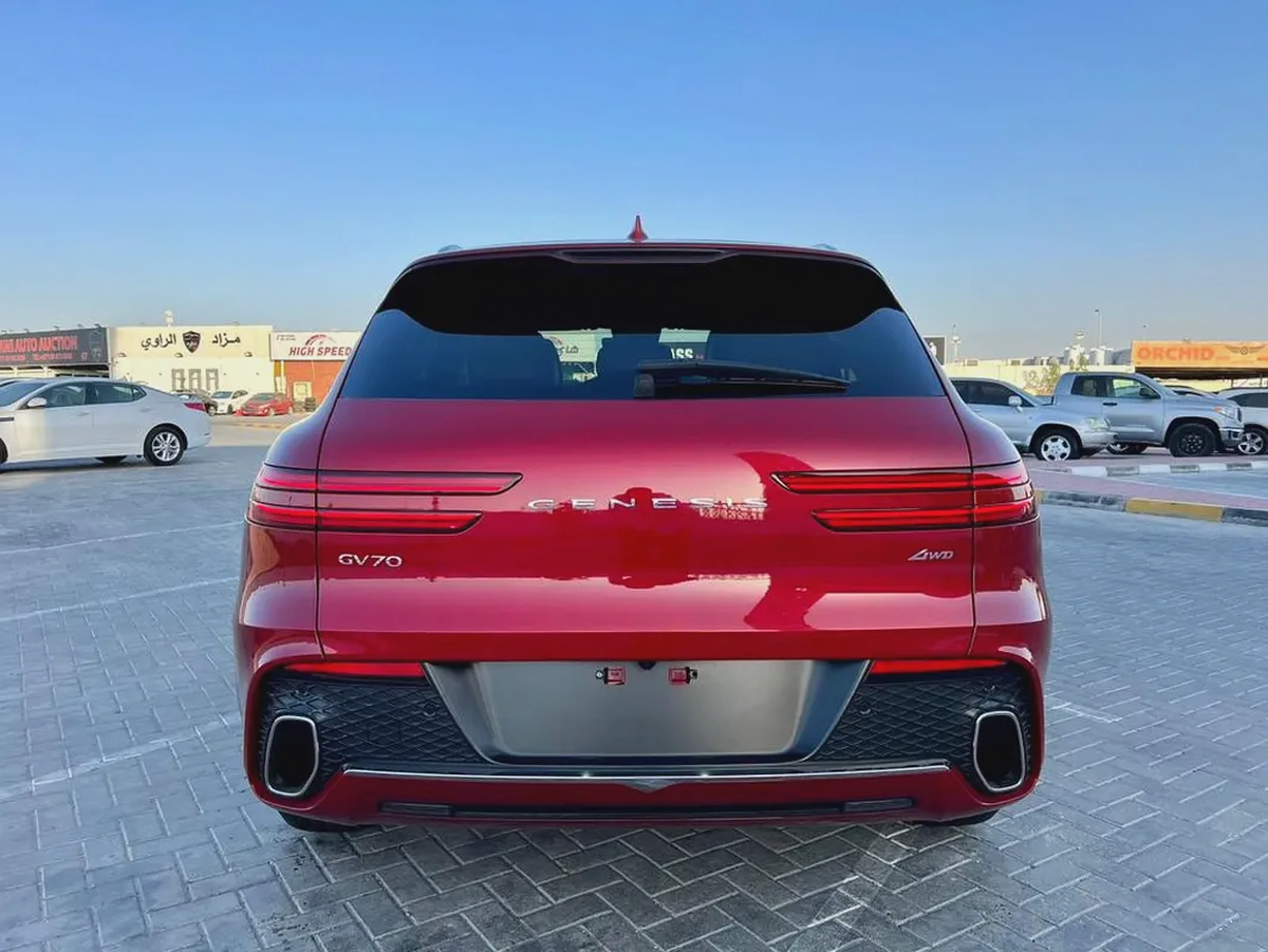 2022 Genesis GV70 2.5T - American Specs - Low Mileage luxury SUV-6-6