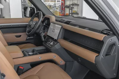 Land Rover Defender | 110 X-Dynamic HSE P400 | GCC Specs | 2026 (Export)-16