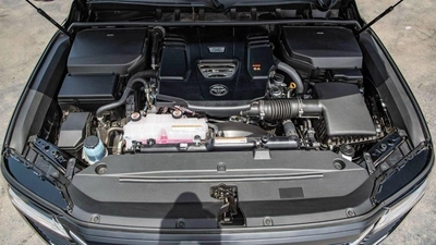 Toyota Land Cruiser LC300 GXR 3.3D AT MY2025 – BLACK-19