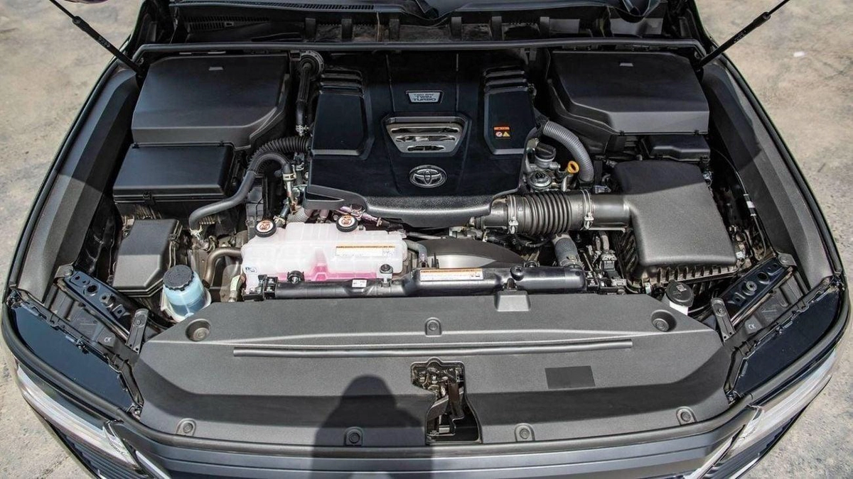 Toyota Land Cruiser LC300 GXR 3.3D AT MY2025 – BLACK-19-0