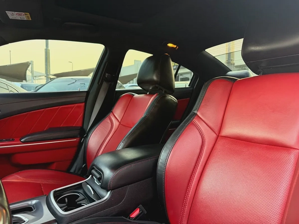 DODGE CHARGER R/T HEMI 5.7 2021 FULL OPTION