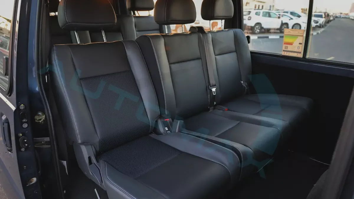 2025 CMC D260 Window Van 2.4L RWD GCC BRAND NEW With 3 Years Or 100,000 Km Warranty-15-15