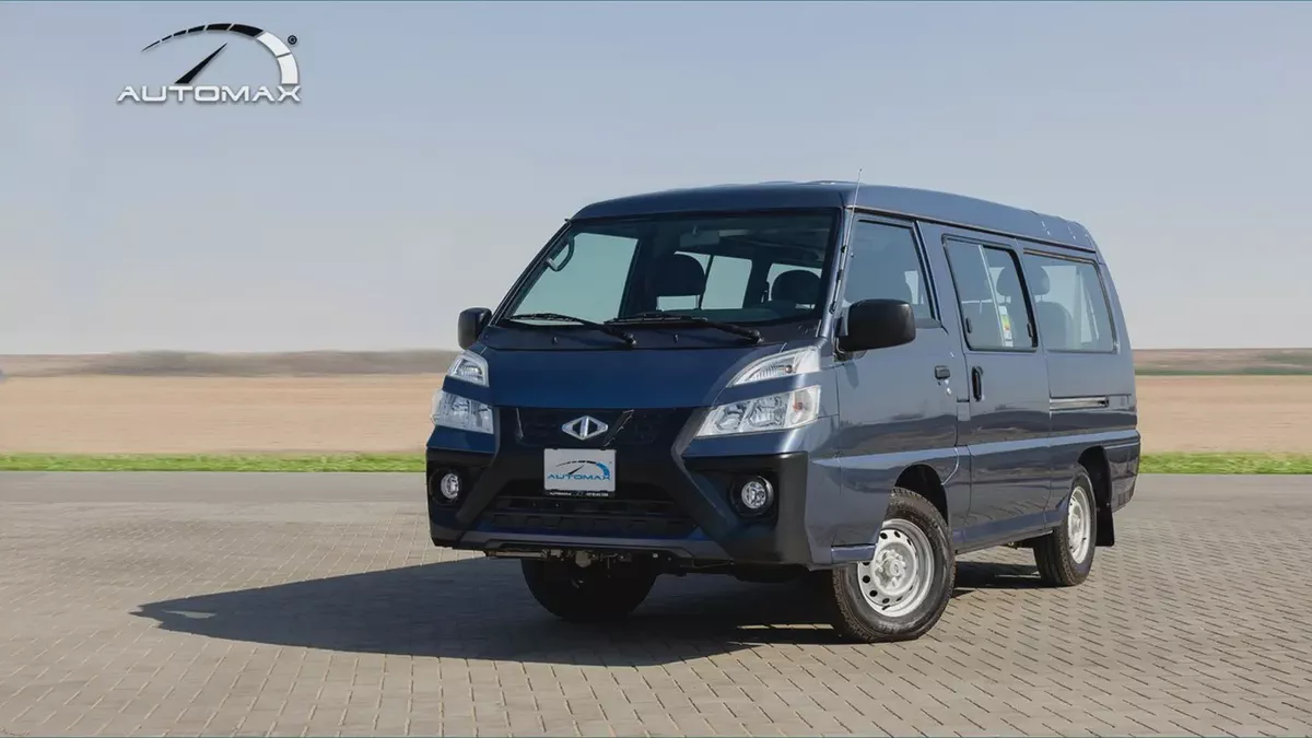 2025 CMC D260 Window Van 2.4L RWD GCC BRAND NEW With 3 Years Or 100,000 Km Warranty