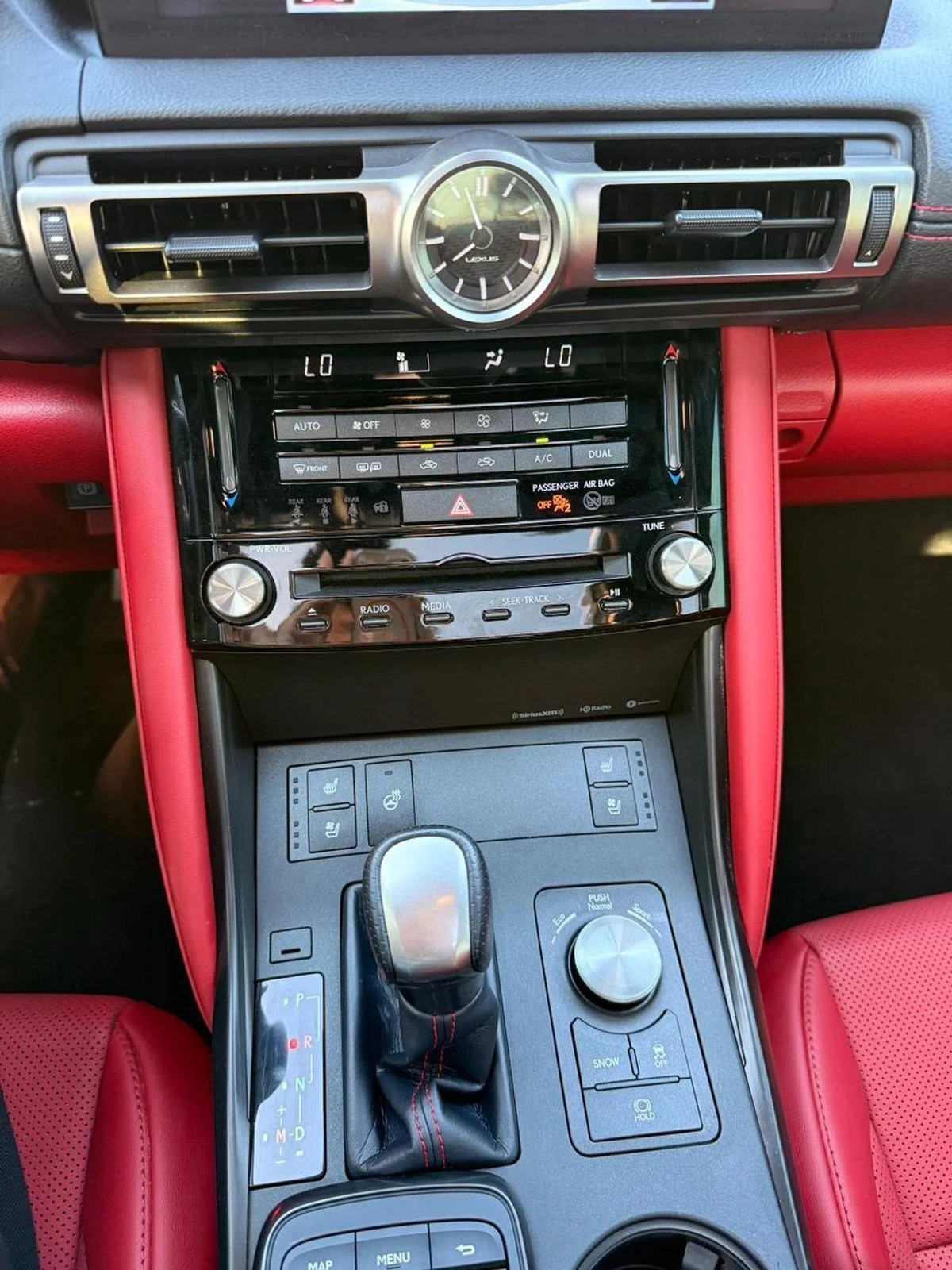 Lexus IS300 Full option F sport 2021-7-7