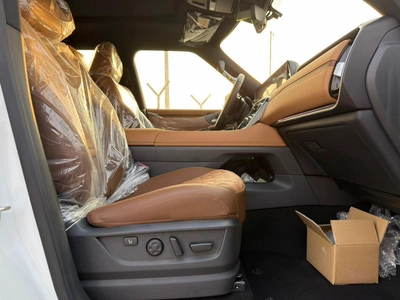 Nissan Patrol LE PLATINUM CITY 3.5L TT 2026 Export Price @ 355,000 AED-7