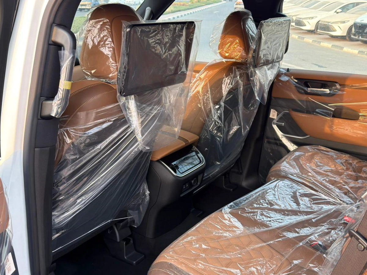 Nissan Patrol LE PLATINUM CITY 3.5L TT 2026 Export Price @ 355,000 AED-9-0