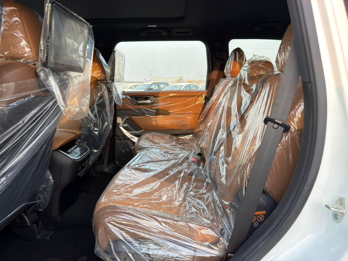 Nissan Patrol LE PLATINUM CITY 3.5L TT 2026 Export Price @ 355,000 AED-10-0