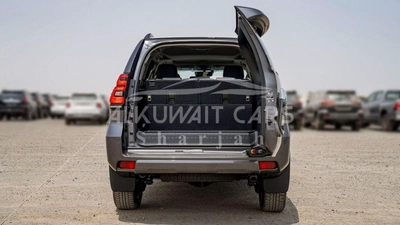 Toyota Prado TOYOTA PRADO VX 4.0P AT MY2023 – GREY-7
