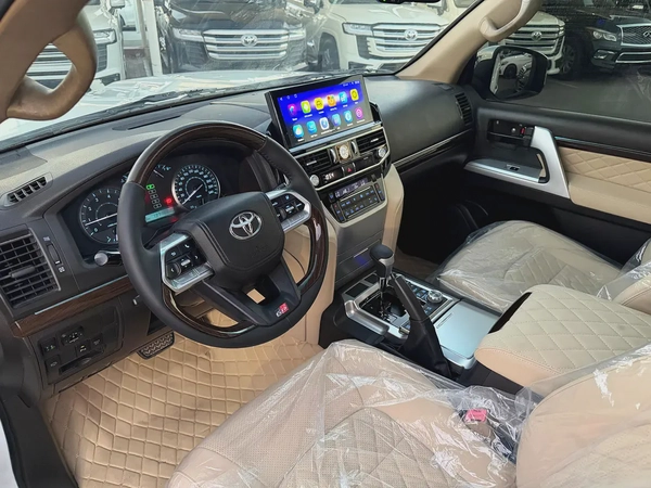 Toyota Land Cruiser GXR V6 4.0L Model 2010 Upgrade 2025 Full Options