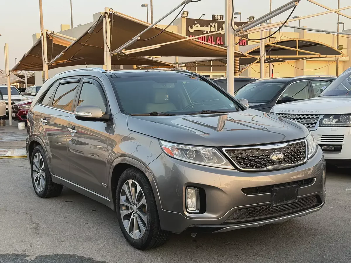 2015 Kia Sorento SX - Premium Trim - American Specs