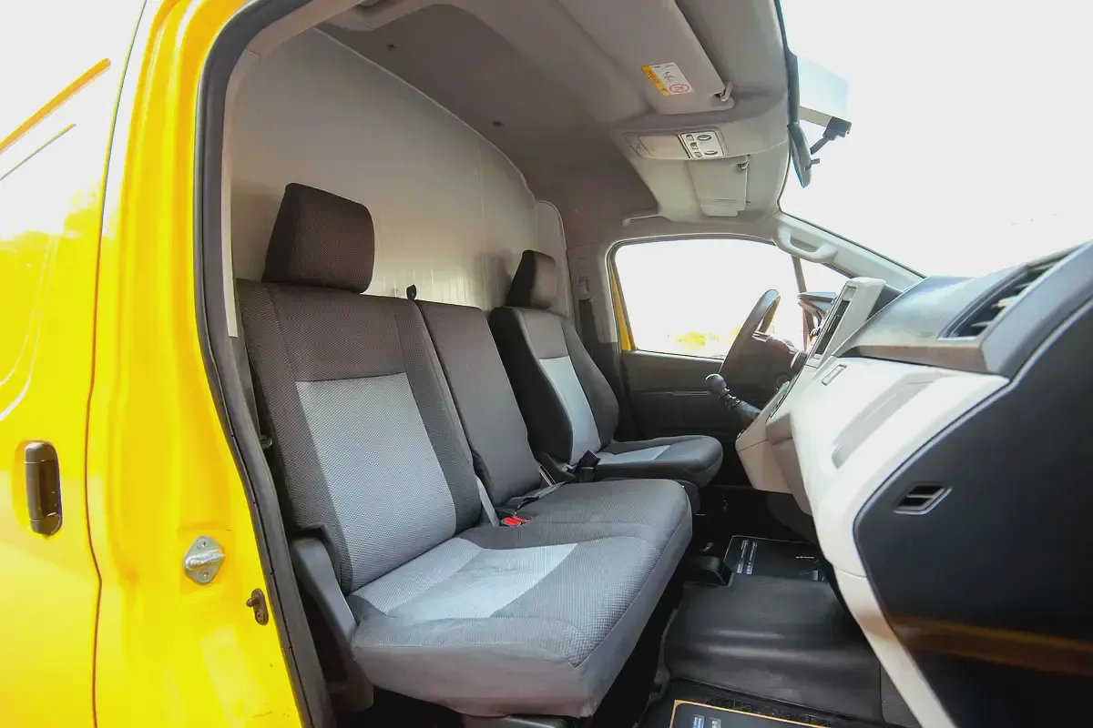 High Roof | Manual | Freezer Van | GCC Specs | Ref#T03388-11-11