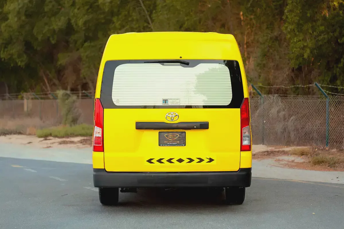 High Roof | Manual | Freezer Van | GCC Specs | Ref#T03388-5-5