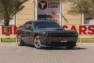 Dodge Challenger-0