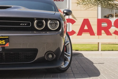Dodge Challenger-19