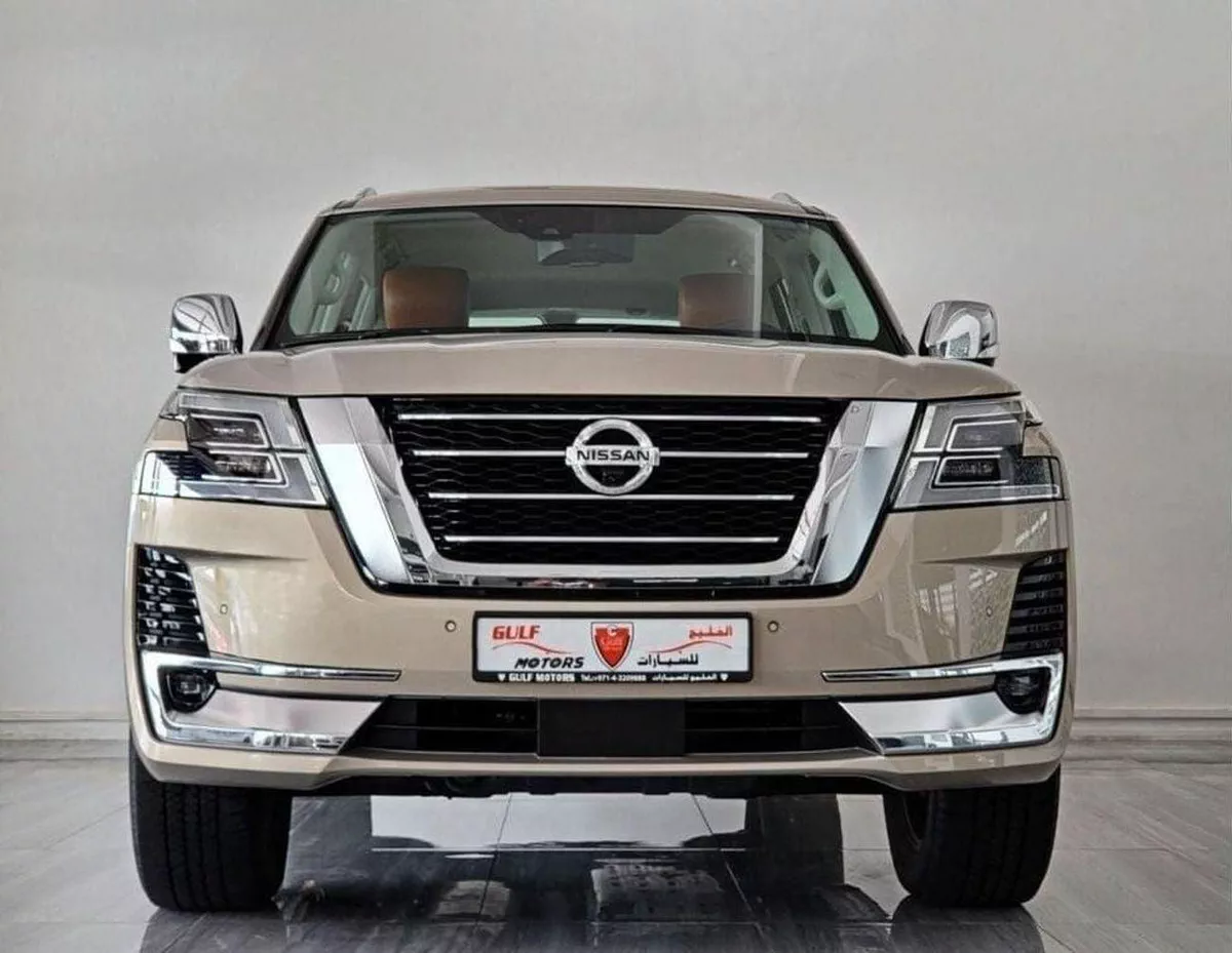 Nissan Patrol SE PLATINUM CITY LE PLATINUM CITY 5.6L-8CYL-400HP PLATINUM RADAR EXCELLENT CONDITION GCC SPECIFICATI-1-0