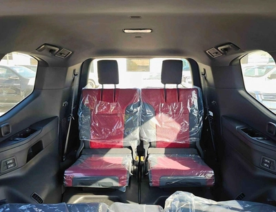 Toyota Land Cruiser VXR 3.3L Diesel Top Variant With RADAR | HUD | BIG DVD | JBL | GCC Specs (CODE # VXR-Z)-14