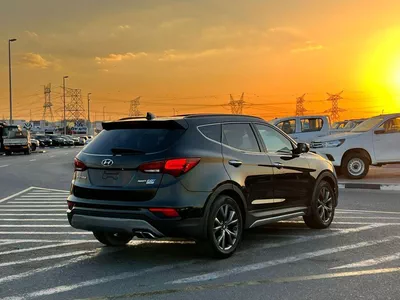 Hyundai Santa Fe SPORT 2018 Hyundai Santafe Fe Full Options 2.0T V4 AWD 4x4 - Panoramic View - 360* 5 CAM --6