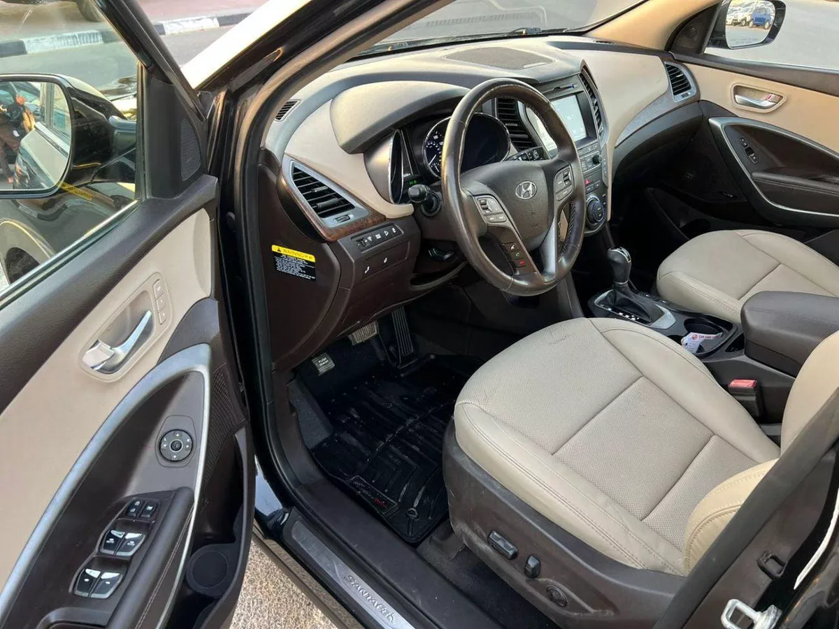 Hyundai Santa Fe SPORT 2018 Hyundai Santafe Fe Full Options 2.0T V4 AWD 4x4 - Panoramic View - 360* 5 CAM --13-0