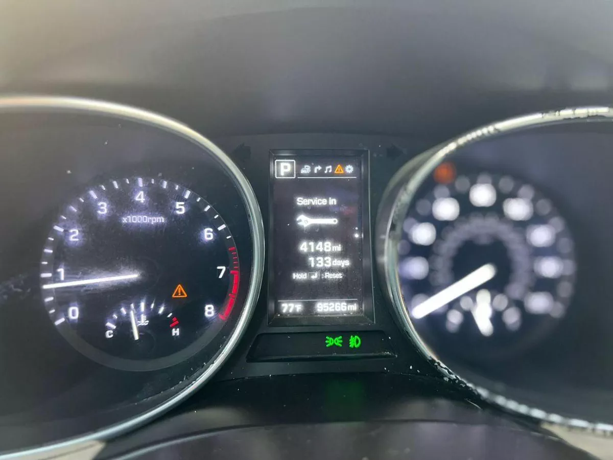 Hyundai Santa Fe SPORT 2018 Hyundai Santafe Fe Full Options 2.0T V4 AWD 4x4 - Panoramic View - 360* 5 CAM --21-0