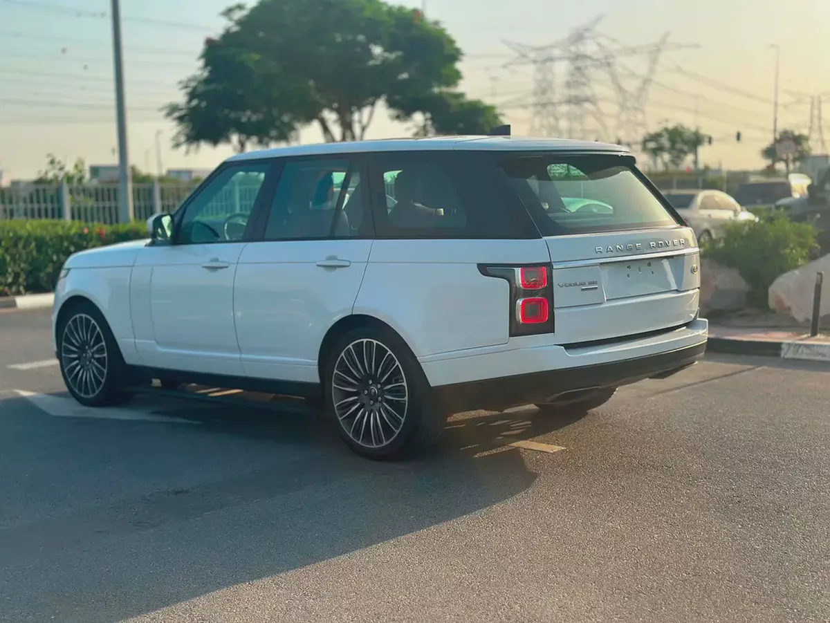 Land Rover Range Rover Vogue SE Supercharged 2018 | GCC Specs-10-10