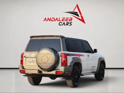 NISSAN PATROL SUPER SAFARI | 4WD | 7-SEATER | GCC SPECS | 2021-4